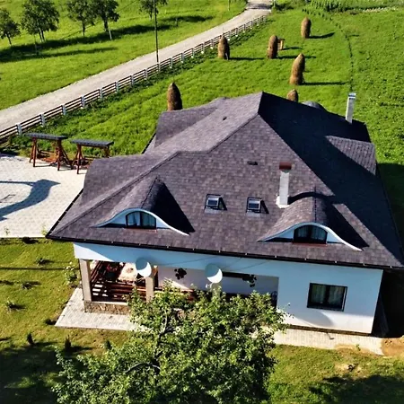 Pensiunea Pe Vale La Moco Runcu Salvei
