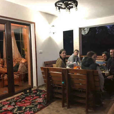 Pensiunea Pe Vale La Moco Holiday home Runcu Salvei
